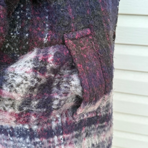 Lucky Brand Cozy fuzzy plaid overcoat in deep plum, charcoal, and soft grey - Picture 6 of 8